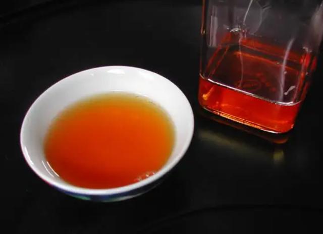 年龄大了要戒茶？建议：50岁以后，别再喝这3种茶，戒掉受益多 第4张